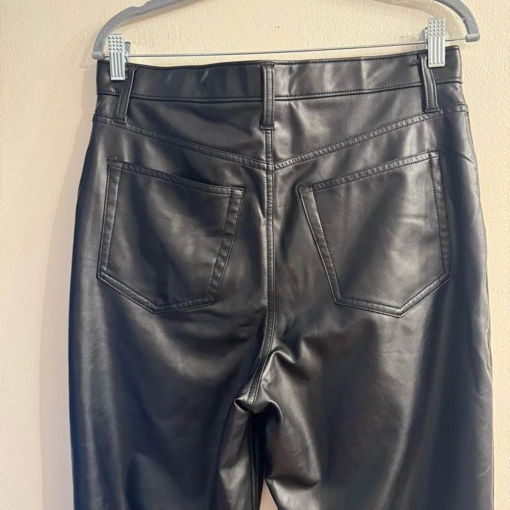 Abercrombie & Fitch Women’s The 90s Straight Ultra High Rise Leather Pants - Picture 4 of 6